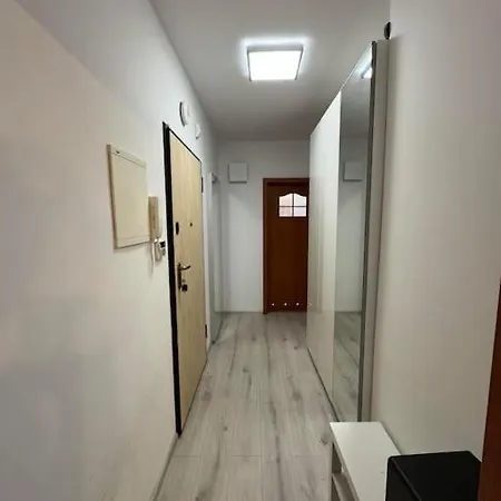 Apartament We Wrzeszczu, Parking アパート *