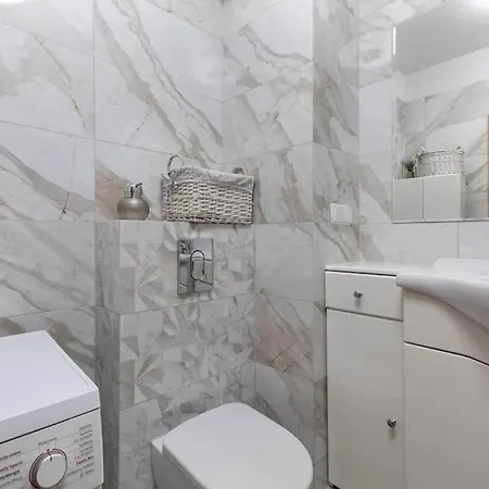 Apartament We Wrzeszczu, Parking